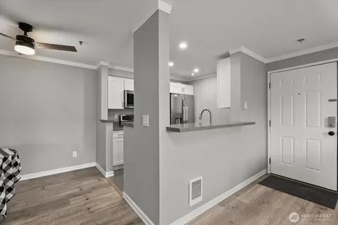 215 100th Street SW Everett WA 98204