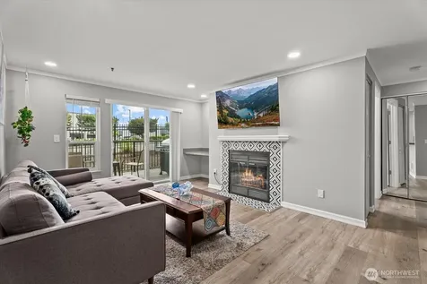 215 100th Street SW Everett WA 98204