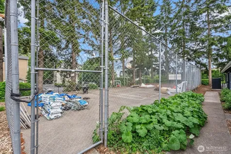 215 100th Street SW Everett WA 98204