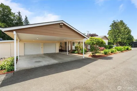 1809 5th Street SW Puyallup WA 98371
