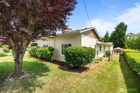 1809 5th Street SW Puyallup WA 98371