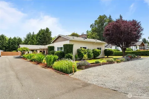 1809 5th Street SW Puyallup WA 98371