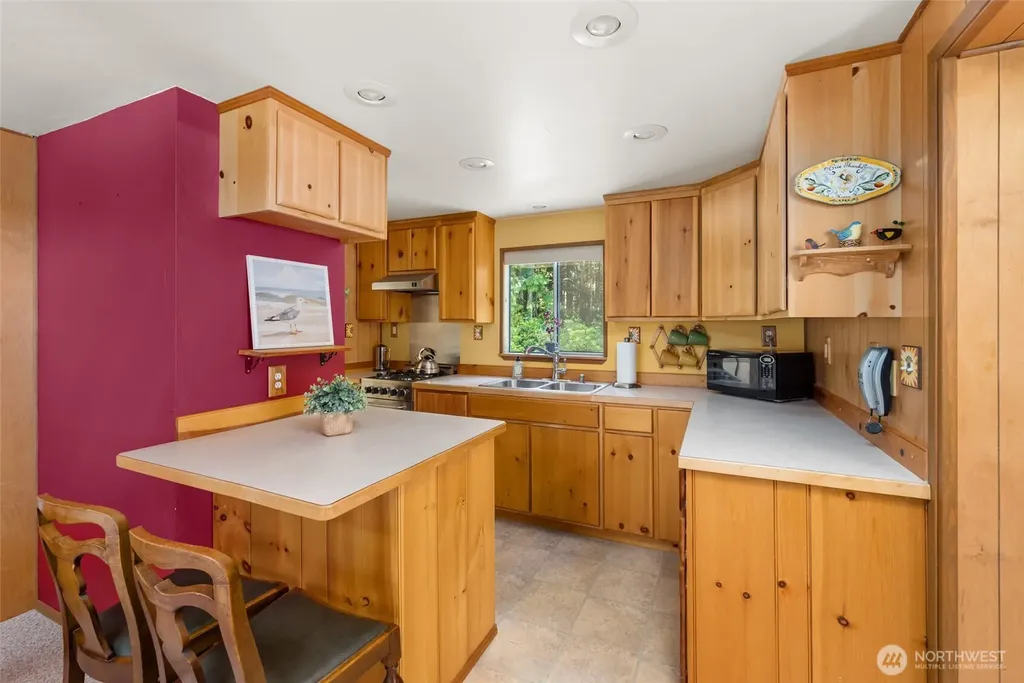 2161 Winterhawk Lane Coupeville WA 98239