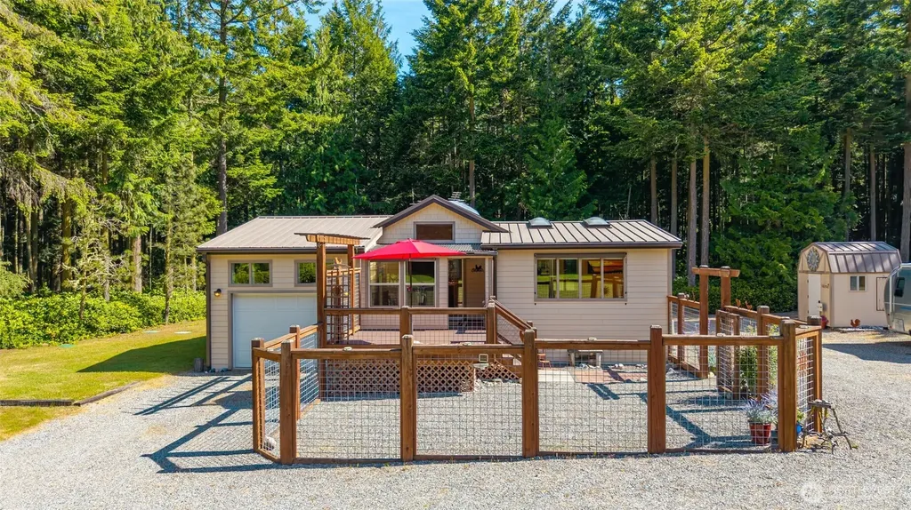 2161 Winterhawk Lane Coupeville WA 98239