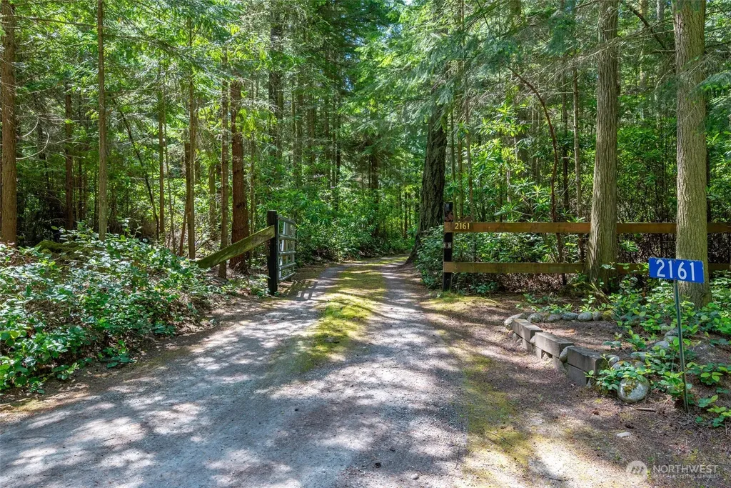 2161 Winterhawk Lane Coupeville WA 98239