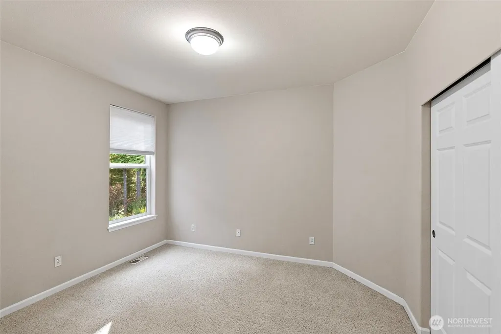 7007 SW Dunraven Lane Port Orchard WA 98367