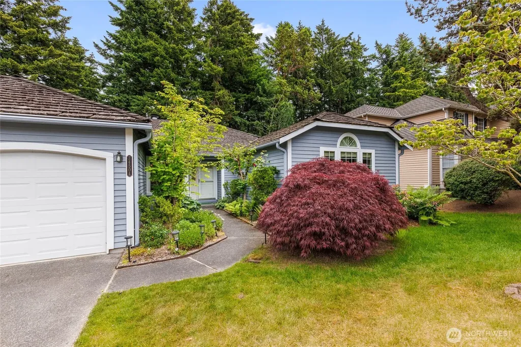 34504 8th Avenue SW Federal Way WA 98023