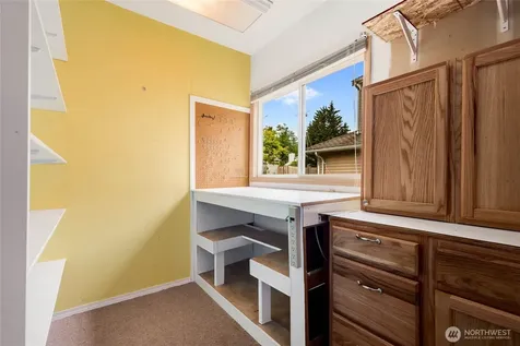 34504 8th Avenue SW Federal Way WA 98023