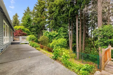34504 8th Avenue SW Federal Way WA 98023