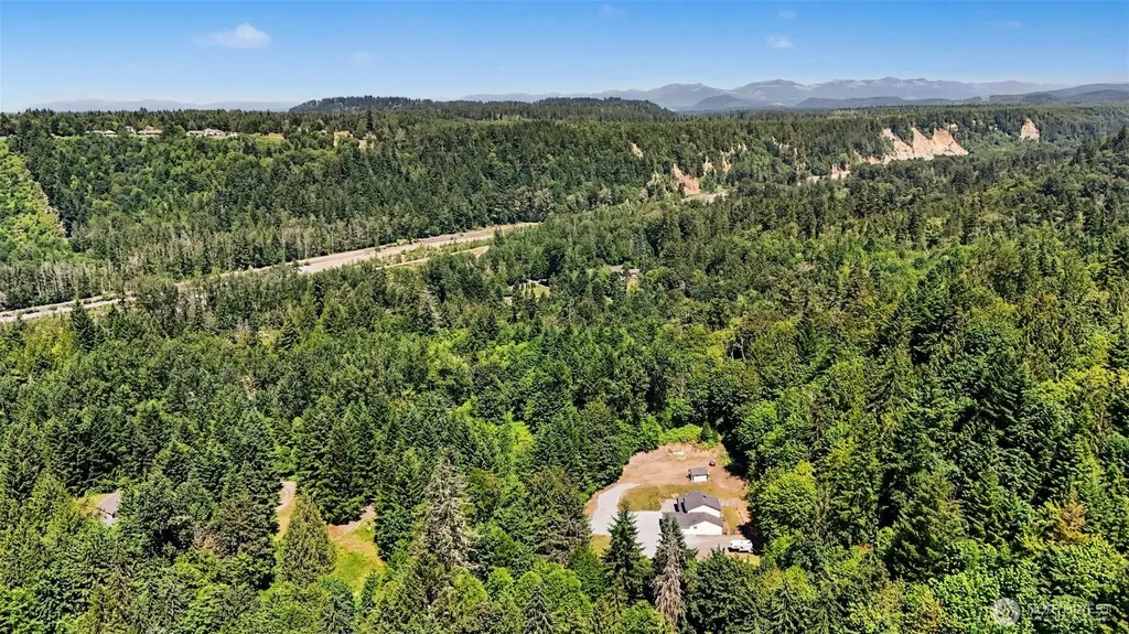 17826 214th Avenue Ct E Orting WA 98360