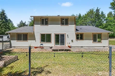 17826 214th Avenue Ct E Orting WA 98360