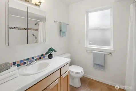 1731 NW 97th Street Seattle WA 98117