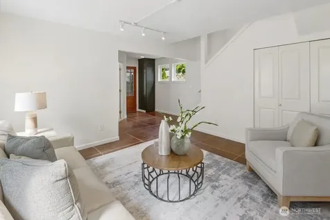 1731 NW 97th Street Seattle WA 98117