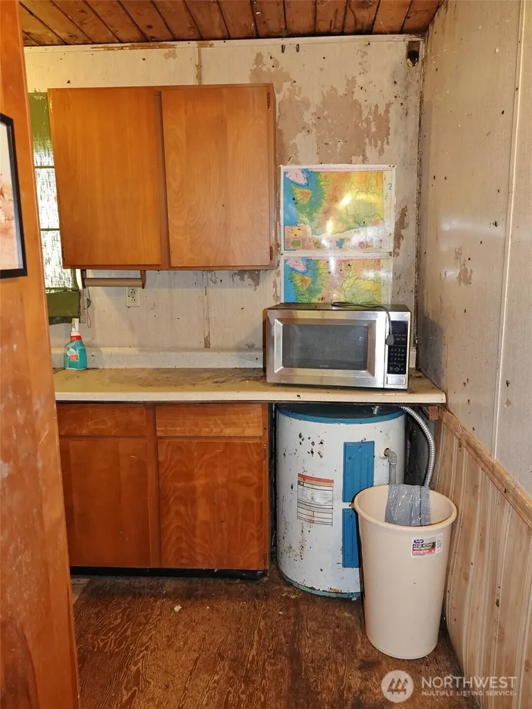 307 Pt Brown Avenue SW Ocean Shores WA 98569