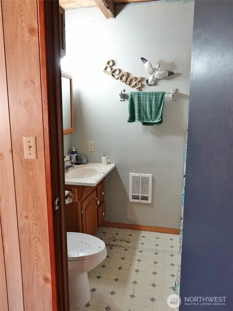 307 Pt Brown Avenue SW Ocean Shores WA 98569