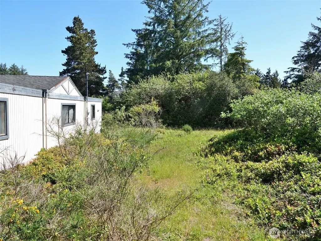 307 Pt Brown Avenue SW Ocean Shores WA 98569
