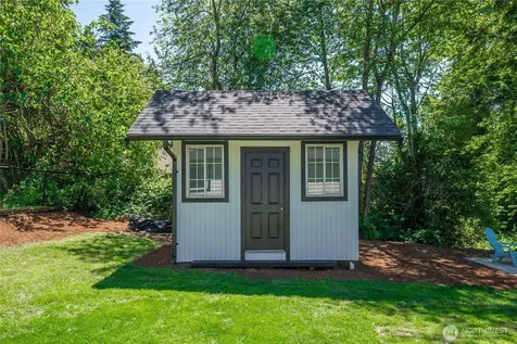 9607 S 216th Street Kent WA 98031