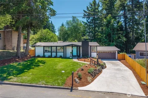 9607 S 216th Street Kent WA 98031
