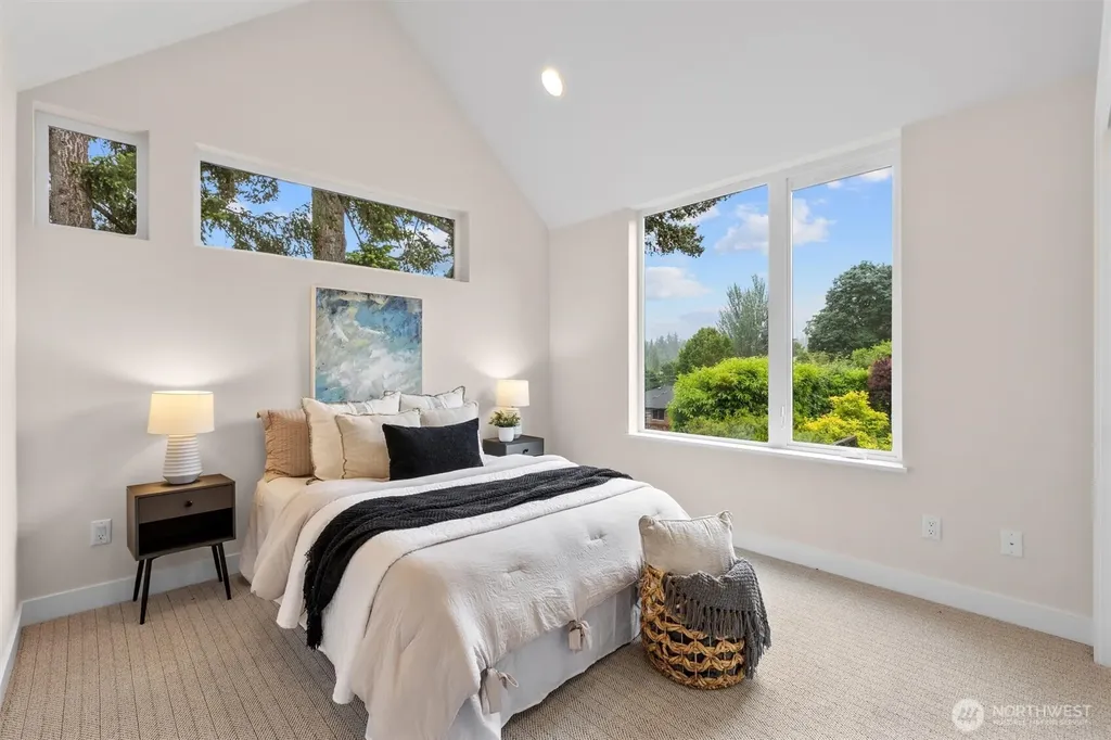 4235 S Bradford Street Seattle WA 98118