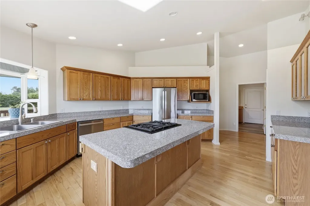 73 Haywire Lane Sequim WA 98382