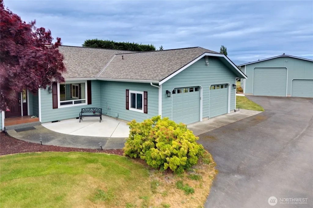 73 Haywire Lane Sequim WA 98382