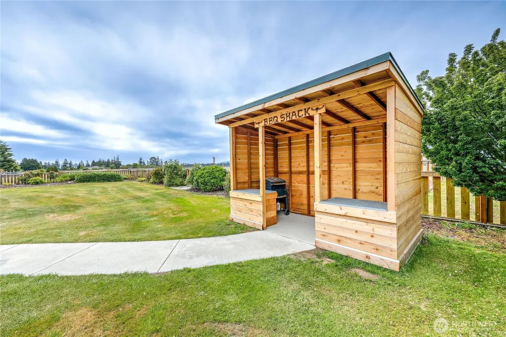 73 Haywire Lane Sequim WA 98382