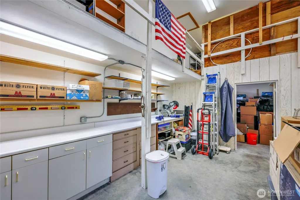 73 Haywire Lane Sequim WA 98382