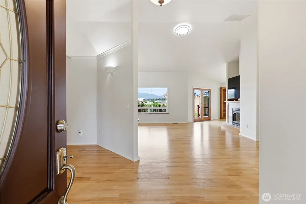 73 Haywire Lane Sequim WA 98382