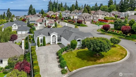 30015 1st Place S Federal Way WA 98003