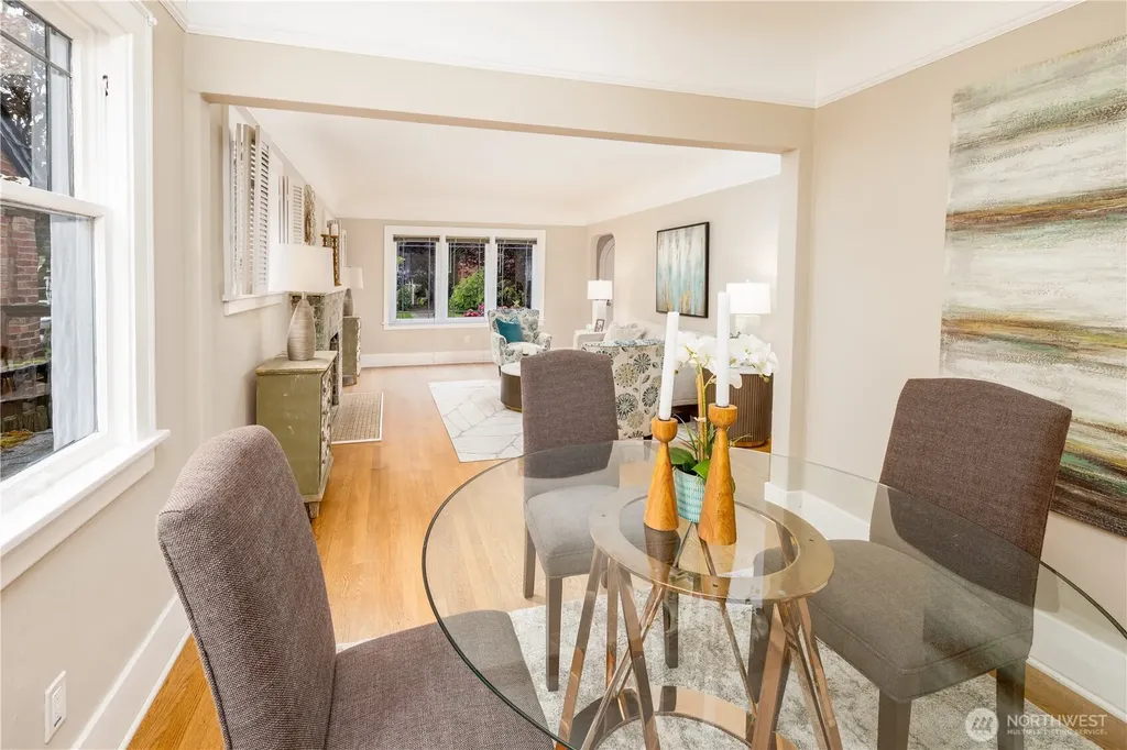 6848 31st Avenue NE Seattle WA 98115