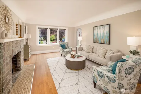 6848 31st Avenue NE Seattle WA 98115
