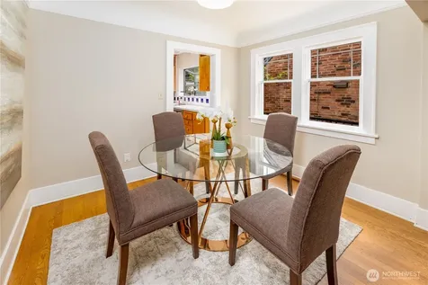 6848 31st Avenue NE Seattle WA 98115