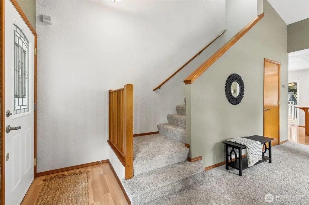 1812 Humphrey Street SE Olympia WA 98501