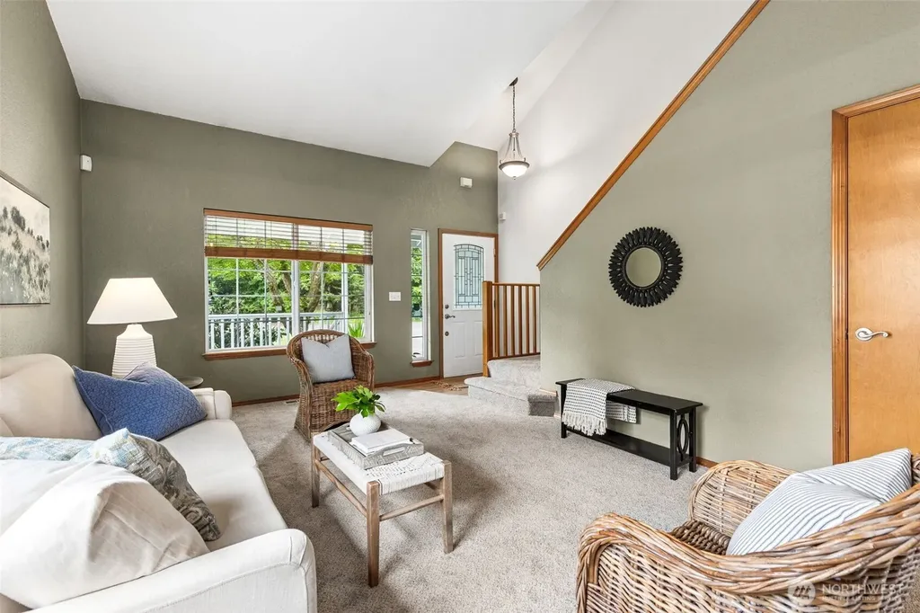 1812 Humphrey Street SE Olympia WA 98501