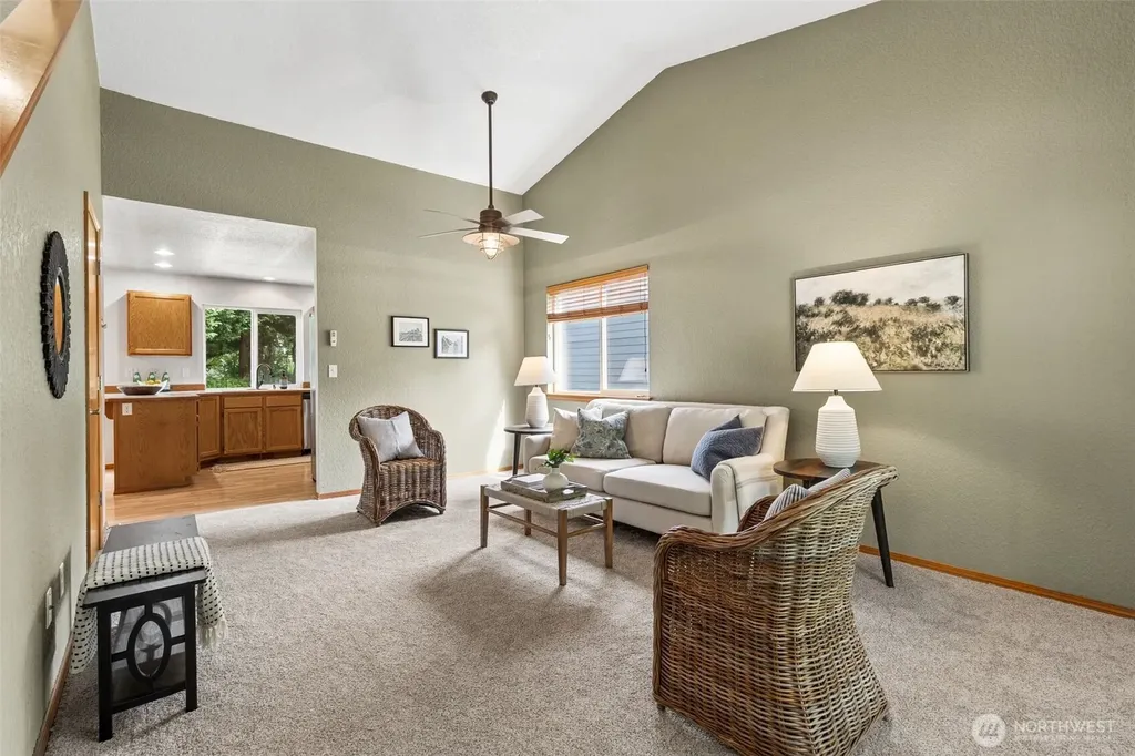 1812 Humphrey Street SE Olympia WA 98501