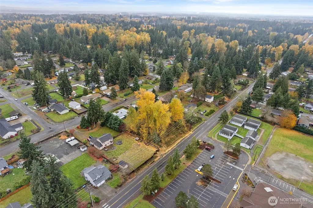 12812 E 144th Street E Puyallup WA 98374
