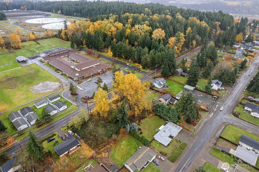 12812 E 144th Street E Puyallup WA 98374