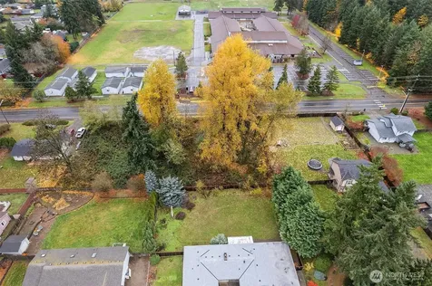 12812 E 144th Street E Puyallup WA 98374