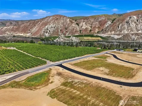 22 Stratastone Place Orondo WA 98843