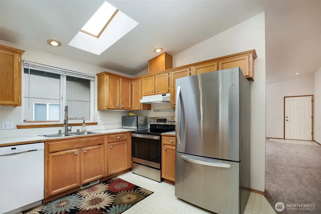 5034 39th Street NE Tacoma WA 98422