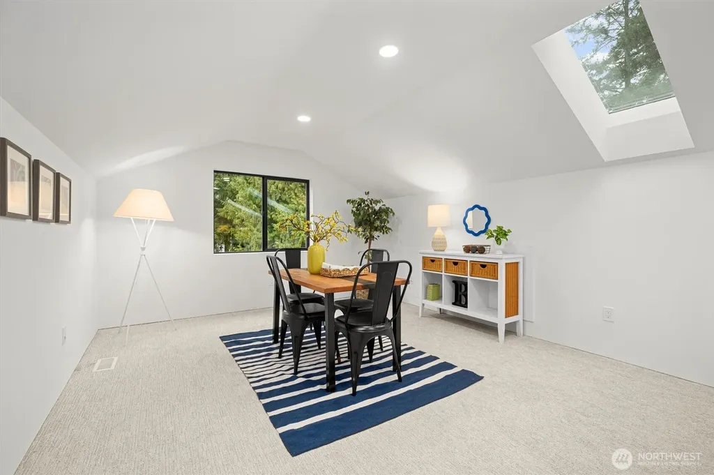 11340 23rd Avenue NE Seattle WA 98125