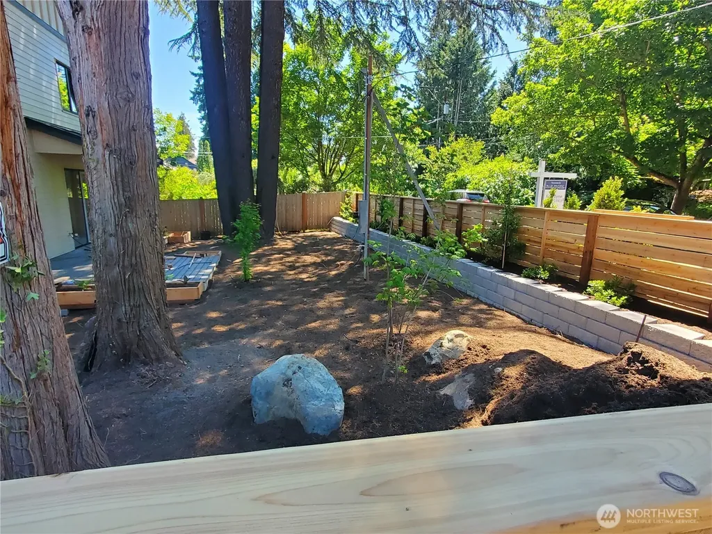 11340 23rd Avenue NE Seattle WA 98125