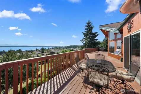 1489 Crestview Drive Camano Island WA 98282