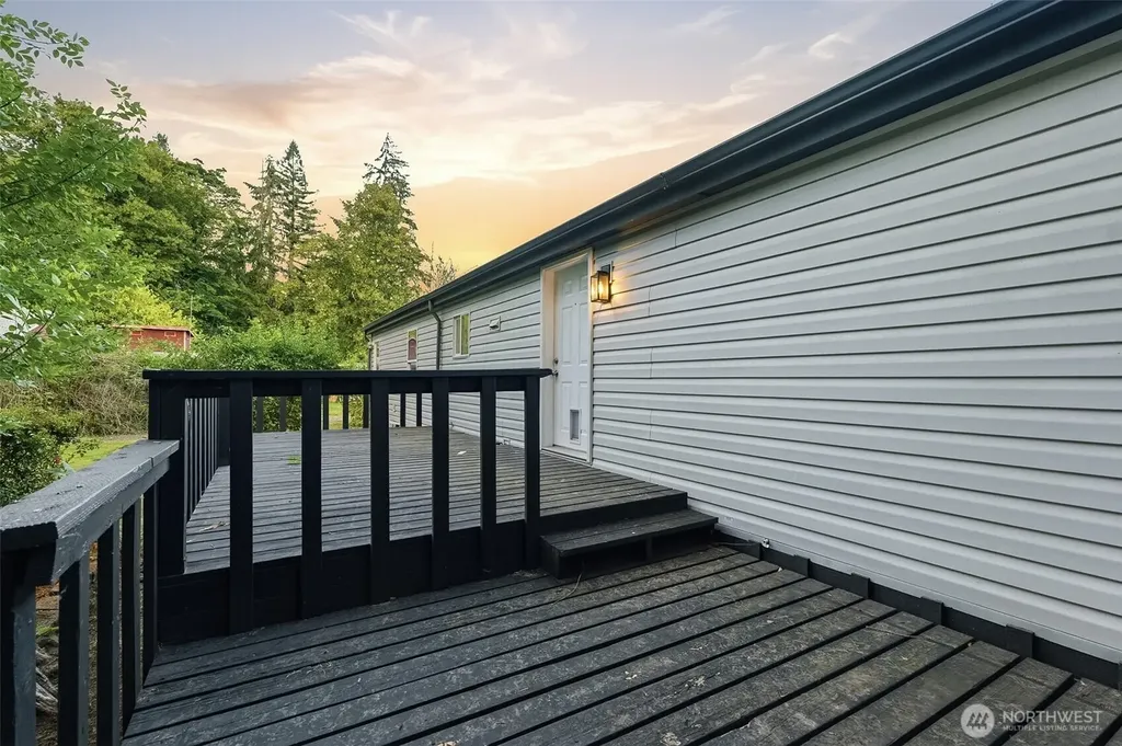 11344 6th Avenue SW Olympia WA 98513