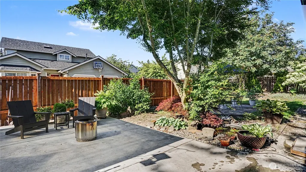 23719 99th Avenue S Kent WA 98031