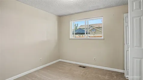 23719 99th Avenue S Kent WA 98031