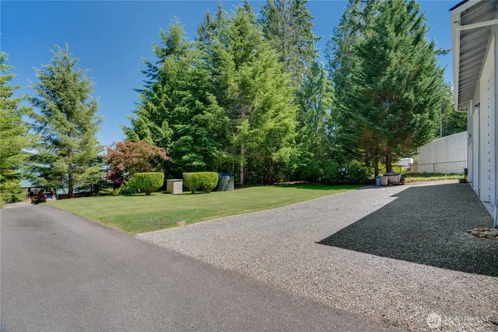 4744 Panther Lake Road W Bremerton WA 98312