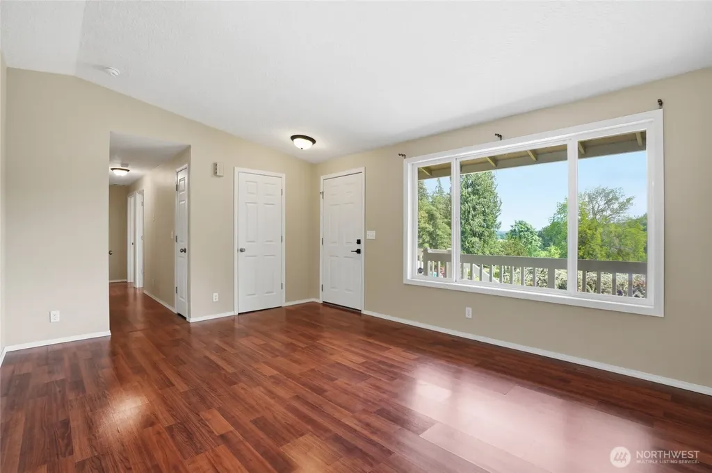 511 W 3rd Street La Center WA 98629