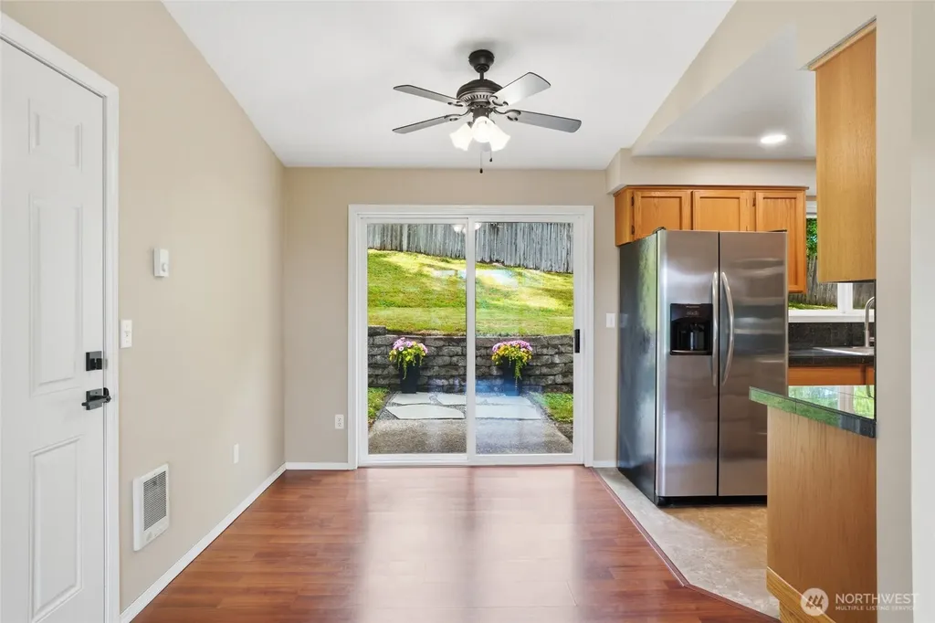 511 W 3rd Street La Center WA 98629