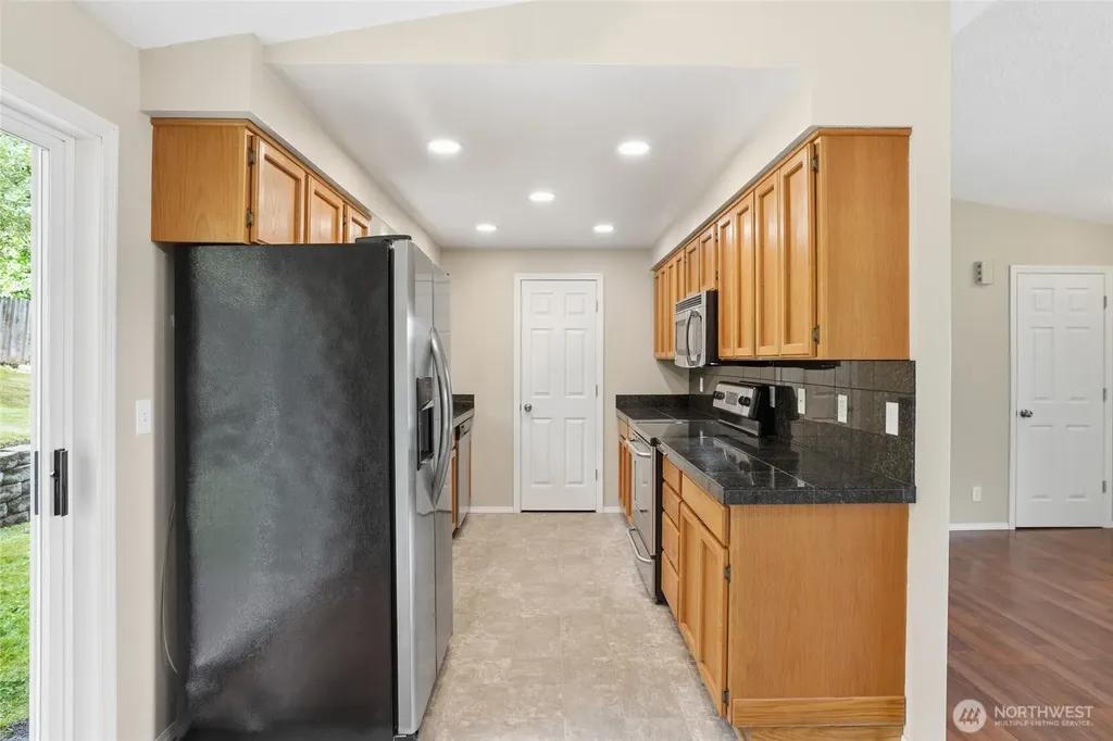 511 W 3rd Street La Center WA 98629